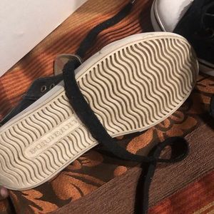 Burberry shoes